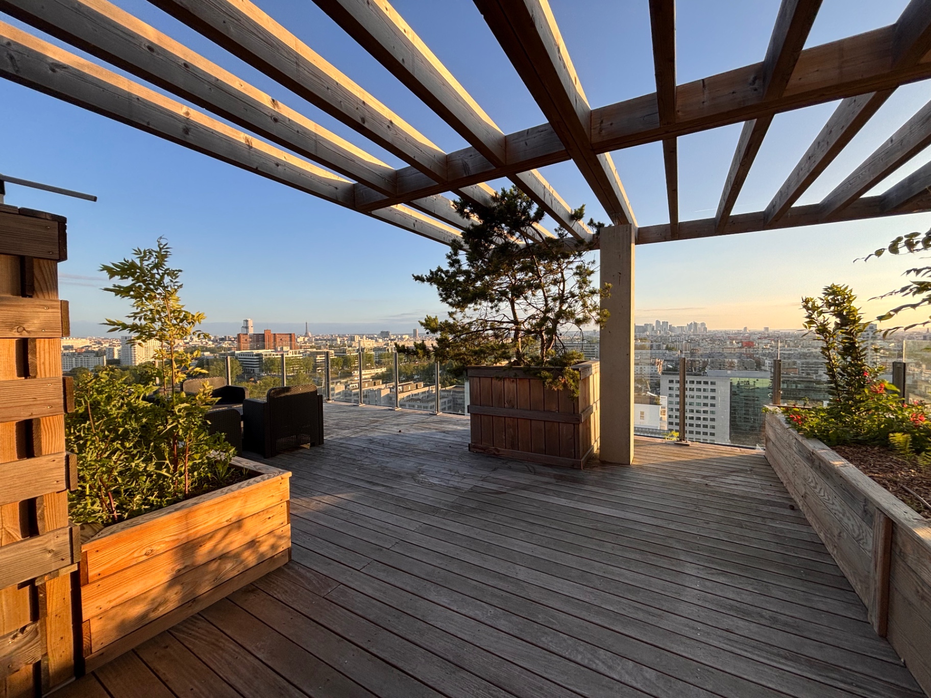 Pergola & skyline